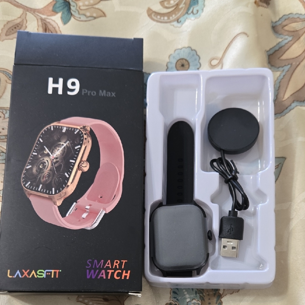 H9 Pro Max Smart Watch - Black With Charger